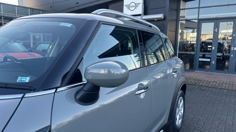 MINI Countryman 1.5 Cooper Classic 5dr Petrol Hatchback